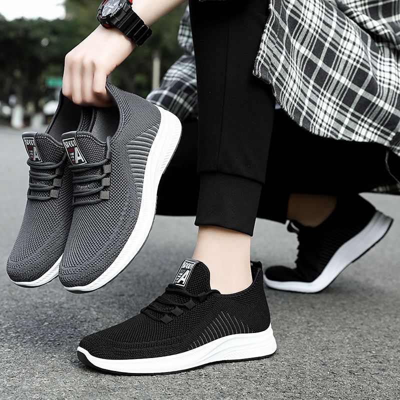 Running Shoes Men - أحذية رياضية رجالية صيفية 2026 قابلة