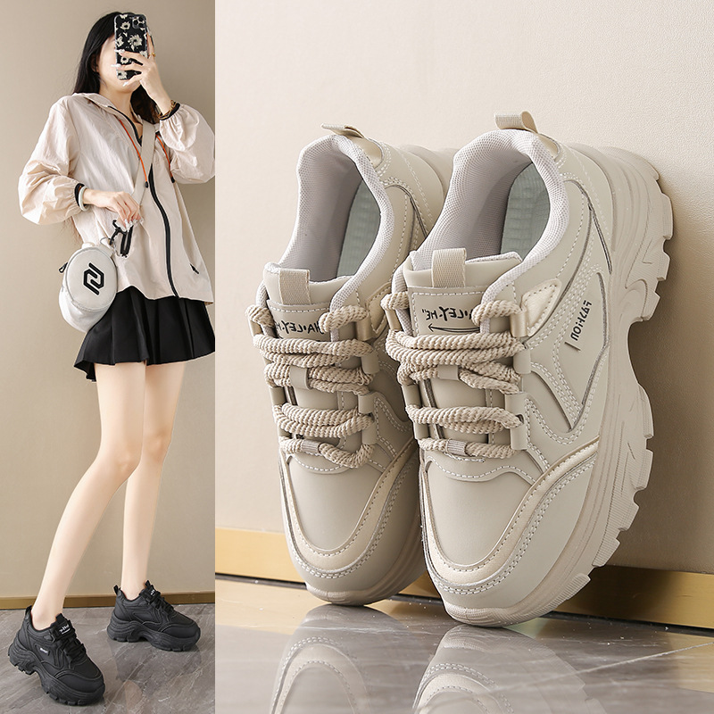 أحذية نسائية جلدية منخفضة الجو - مراجعة Running Shoes Women وسعره