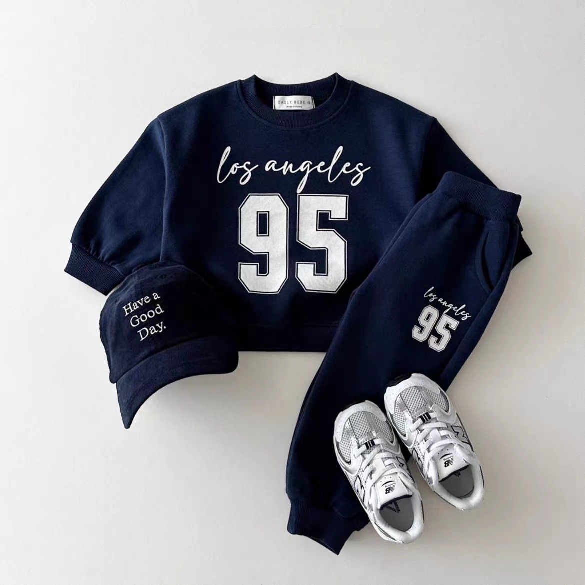 الأولاد أرقام طباعة البلوز + ا - مراجعة Running Gear Kids وسعره